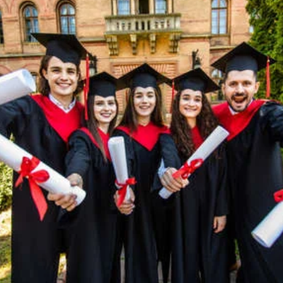 GRADUATION DAY